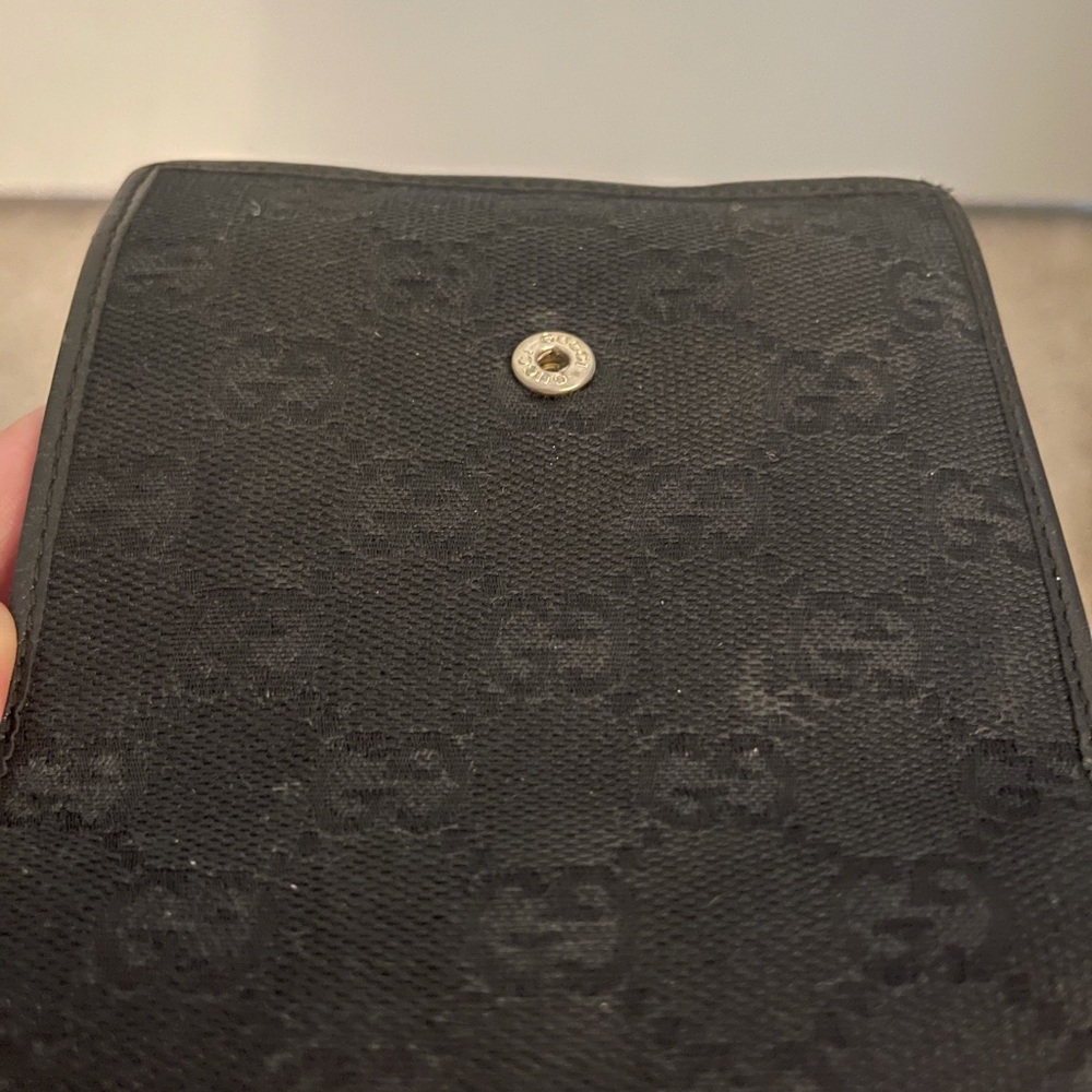 Authentic Gucci Wallet - image 7